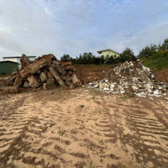 Betono atliekų susmulkinimas iki skaldos frakcijos Vilniuje, Bajorai