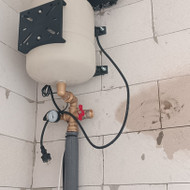 Santechnikos isvedziojimass