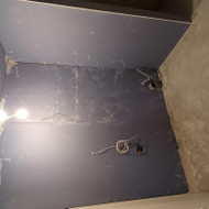 Plytelių klijavimas