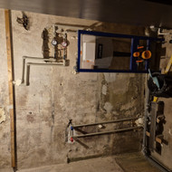 Pakabinamo tuoleto dežutė