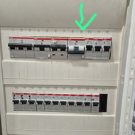 Ieškau elektriko Vilniuje, kuris padėtų išspręsti dalinio elektros dingimo problemą