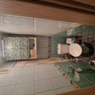 Reikia išklijuoti plyteles