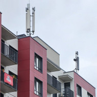 Rinkos vertės nustatymas su ryšio antenų įtakos vertinimu