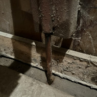 Metalinių garažo vartų remontas