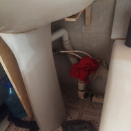 Senu vamzdziu atnaujinimas ir skalbimo mašinos pajungimas