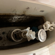 Reikalinga paslauga pakeisti klozeto vidines detales ar bent dalį jų, nes neveikia, leidžia vandenį