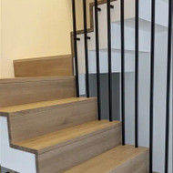 Ažuoliniai laiptai, pakopos