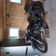 Reikia paruošti ir perdažyti visa motocikla