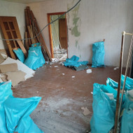 Reikia išvežti daug maišų po remonto