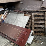 Reikia išvežti statybines ir kitas atliekas