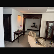 Mediniu grindjuosciu, plintusu montavimas