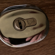 Reikalingas MUL T LOCK Interactive + spynos cilindro keitimas šarvuotoms lauko durims