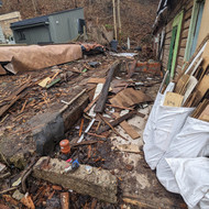 Nukasti, sutrupinti, išlyginti