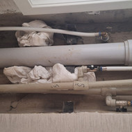 Man reikia užsisakyti duris ir jas sumontuoti