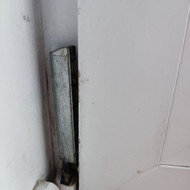 Plastikinių balkono durų remontas