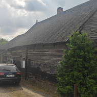 Medinio namo griovimas