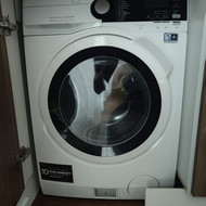 Šildo, bet nedžiovina drabužių