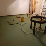 Reikia kambaryje pakloti laminatą