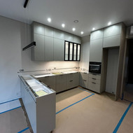 Stalviršio ir sienelės montavimas Vilniuje