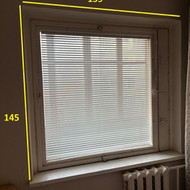 Pakeisti langus iš senų medinių į plastikinius