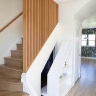 Reikalingas meistras laiptų apdailai