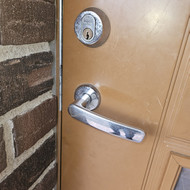 Kiemo ir garažo vartų atidarymą telefonu