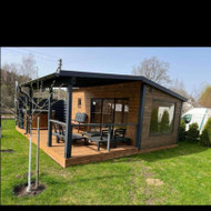 Pastatyti medinę stoginę