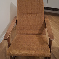 Supamosios kėdės restauravimas