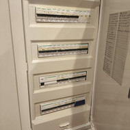 Sutvarkyti apšvietimą