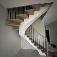 Reikalingi laiptai su tureklais