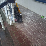 Namo priekinis vaizdas