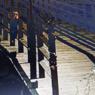 Montuotojai, reikia sumontuoti pagamintus 80 m. medinius turėklus