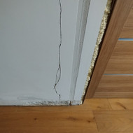 Buto sienos remontas