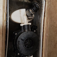 Sugedo dušo kanalizacijos siurblis