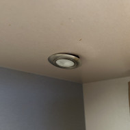 Ieškau elektriko smulkiam darbeliui Naujamiestyje, Vilniuje