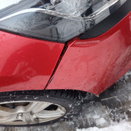 Reikia sutvarkyti ir pritvirtinti priekini buferi