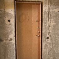 Buto šarvo durų skydo keitimas