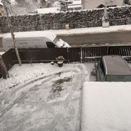 Kiemo vartų, nustumiamų į šoną gamyba ir montavimas