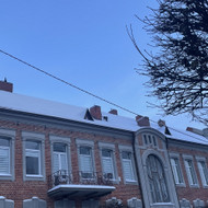 Stogo valymas nuo sniego su bokšteliu ir aukštalipiu