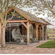 Pavėsinė su terasa