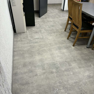 Grindų atšveitimo paslauga Telšiuose