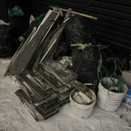 Statybinių atliekų išvežimas apie 2 kūb.m.