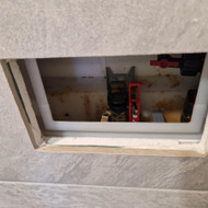 Santechnika, apdaila