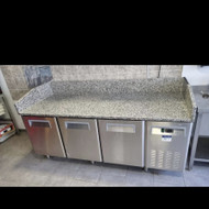 Ieškau kas galėtų iš Vilniaus šiandien antros dienos pusėje parvežti picos stalą į Kauną