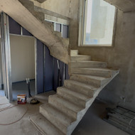 Ieškau meistro betoninių laiptų šlifavimo darbams