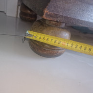 Labas. Reikia ištekinti 4 detales iš medžio