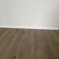 Ieškau meistro plintusų montavimui.