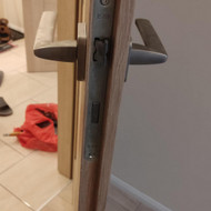 Durų remontas jei apsimoka