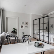 Metalo stiklo pertvara