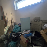 Reikia išvežti statybines šiukšles